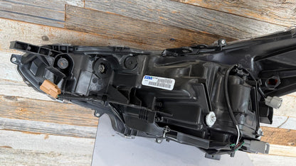 TOYOTA PRIUS 2019-2022 Passenger Headlamp assy composite w/o Adaptive Headlamps; w/Fog Lamps