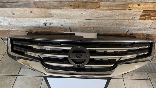 NISSAN ALTIMA 2010-2012 Grille assy Chrome Black/ Sedan/Hybrid