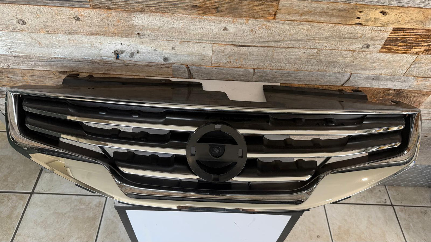 NISSAN ALTIMA 2010-2012 Grille assy Chrome Black/ Sedan/Hybrid