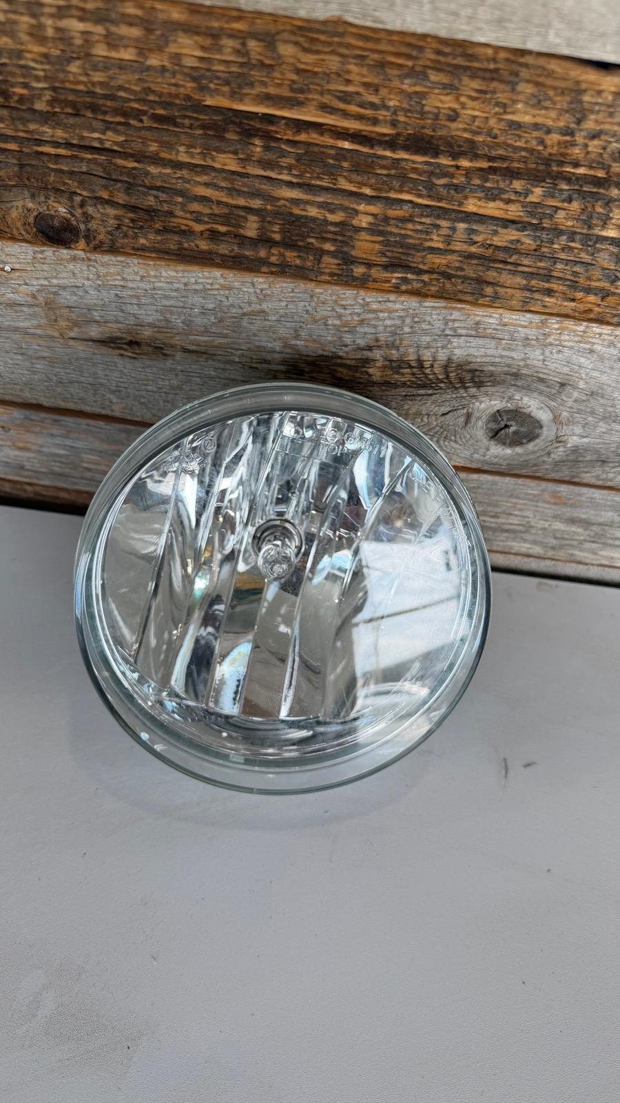 GMC SIERRA/ DENALI  / HYBRID DRIVER FOG LAMP 2007-2013