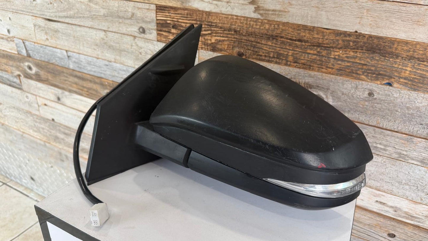TOYOTA RAV4 2016-2018 Driver Mirror LE|LIMITED|XLE; w/Signal Lamp; w/o BLIS; PTM