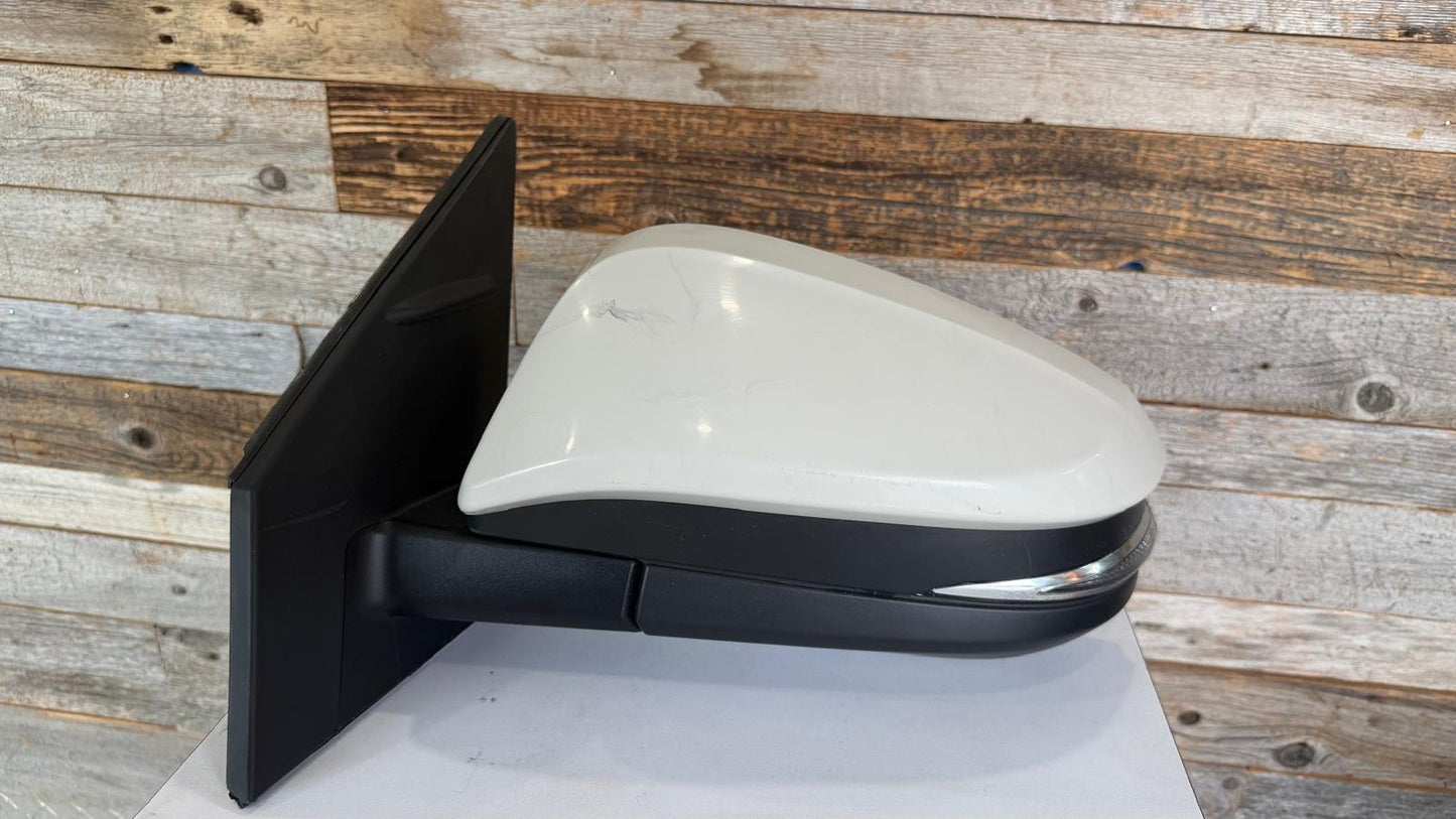 TOYOTA RAV4 2016-2018 Driver Mirror LE|LIMITED|XLE; w/Signal Lamp; w/o BLIS; PTM