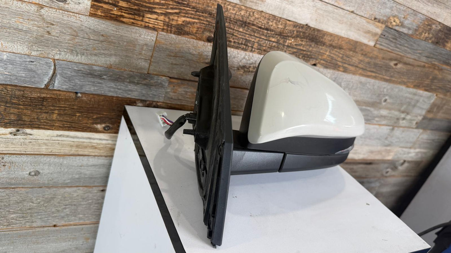 TOYOTA RAV4 2016-2018 Driver Mirror LE|LIMITED|XLE; w/Signal Lamp; w/o BLIS; PTM