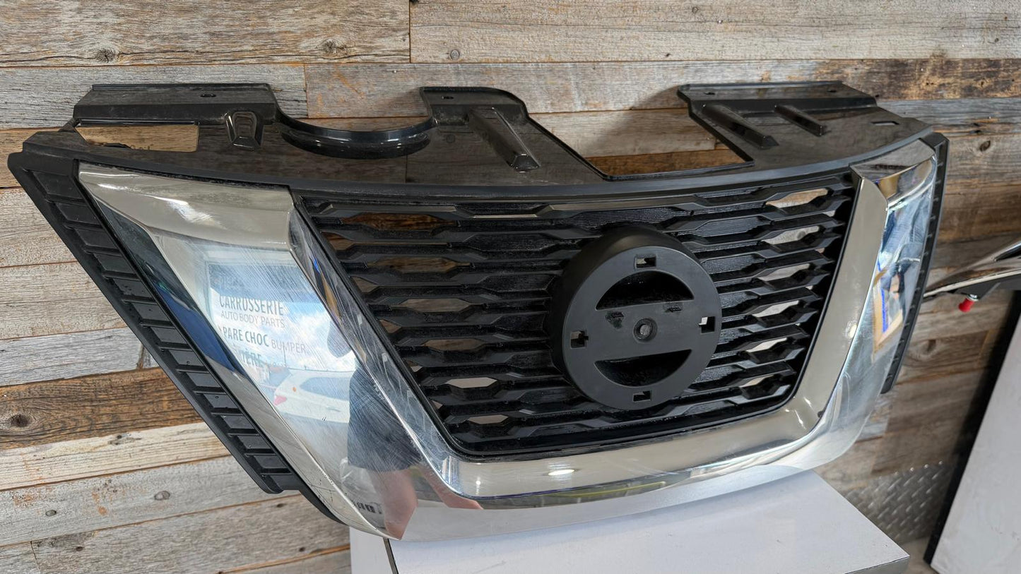 NISSAN ROGUE 2017-2018 Grille assy S|SL|SV