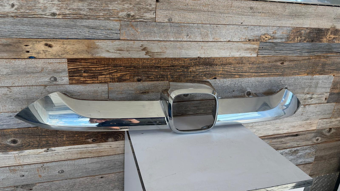 HONDA CR-V 2017-2019 Grille molding Center