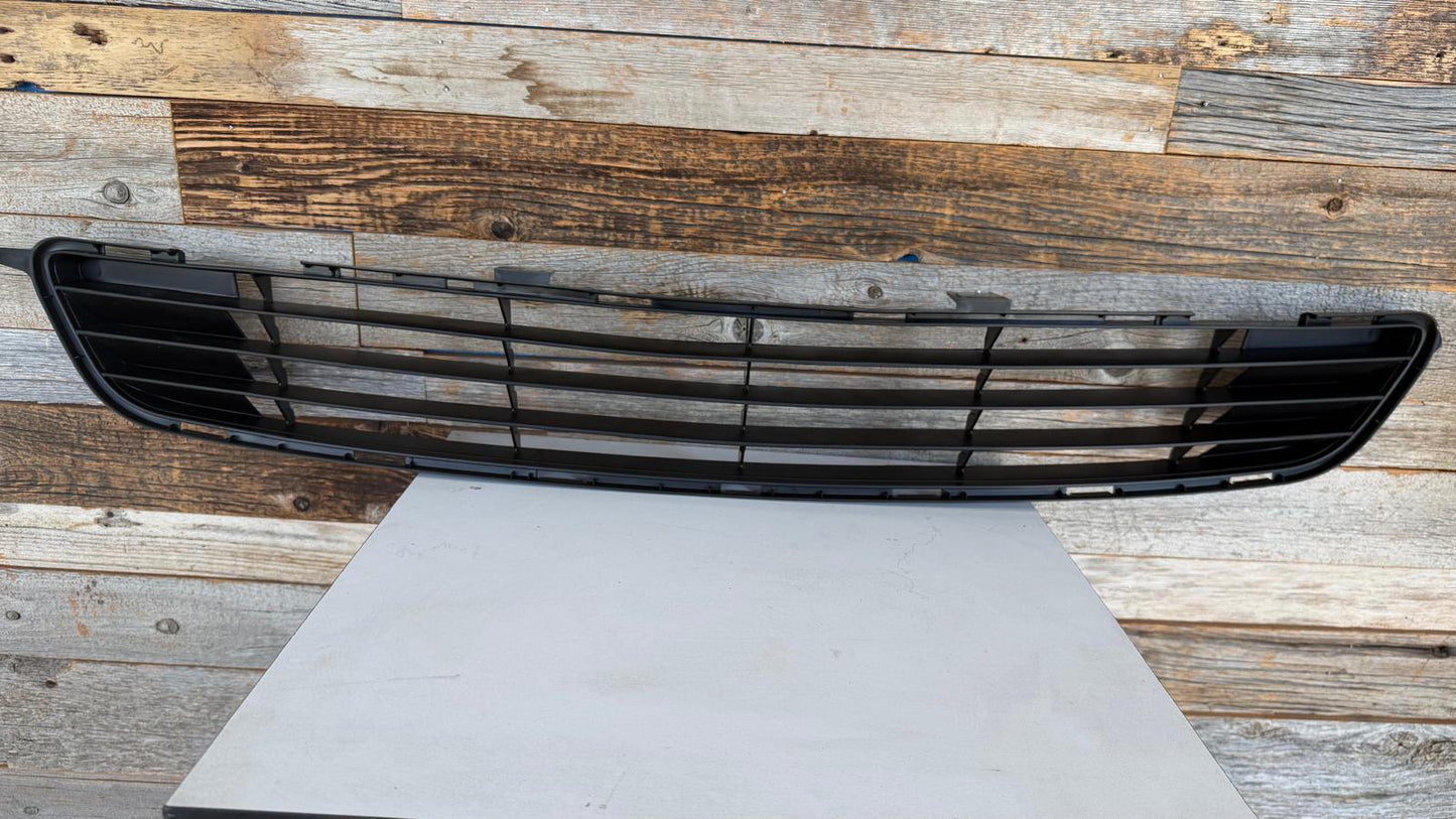 TOYOTA COROLLA 2009 2010 Front Lower bumper grille USA Built