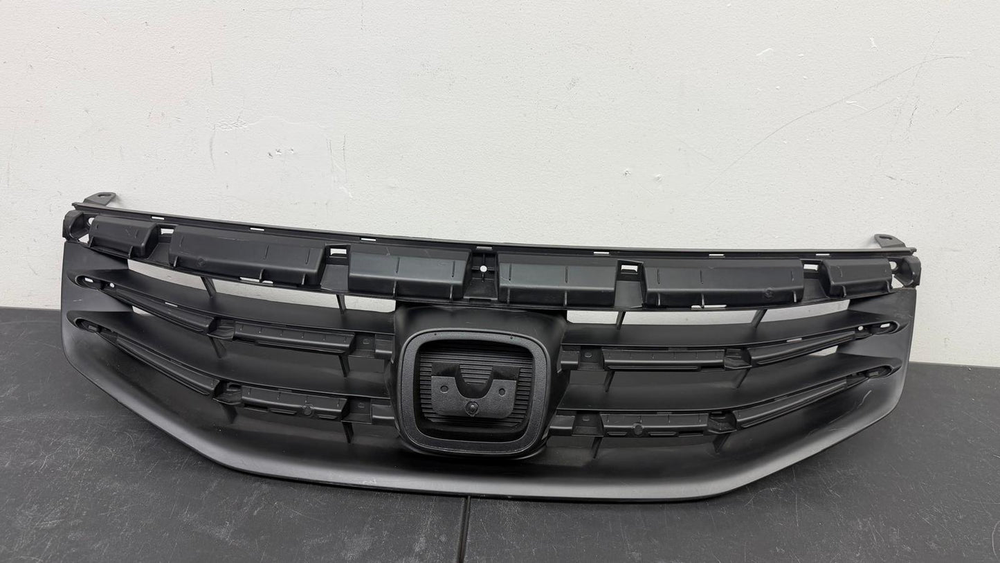 HONDA ACCORD 2011-2012 Grille assy Sedan