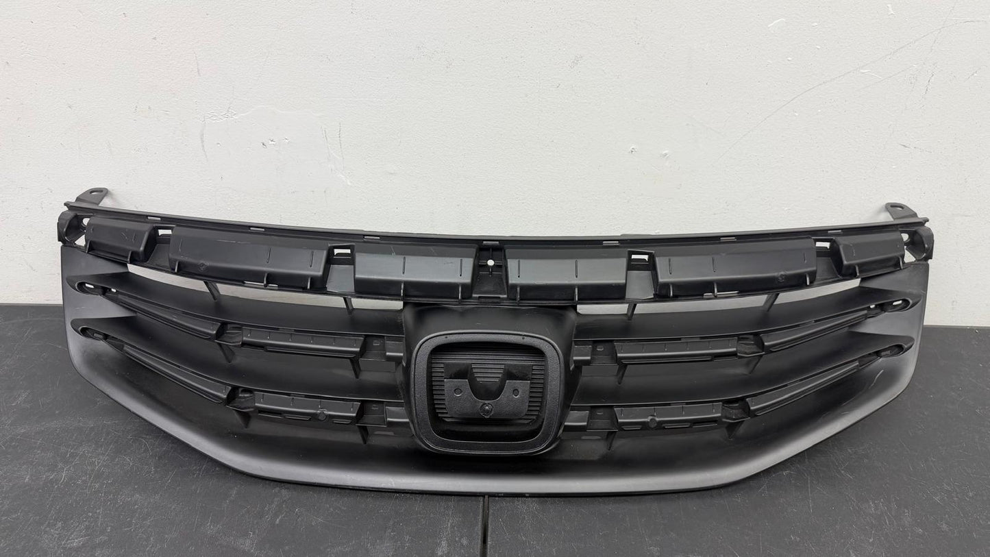 HONDA ACCORD 2011-2012 Grille assy Sedan