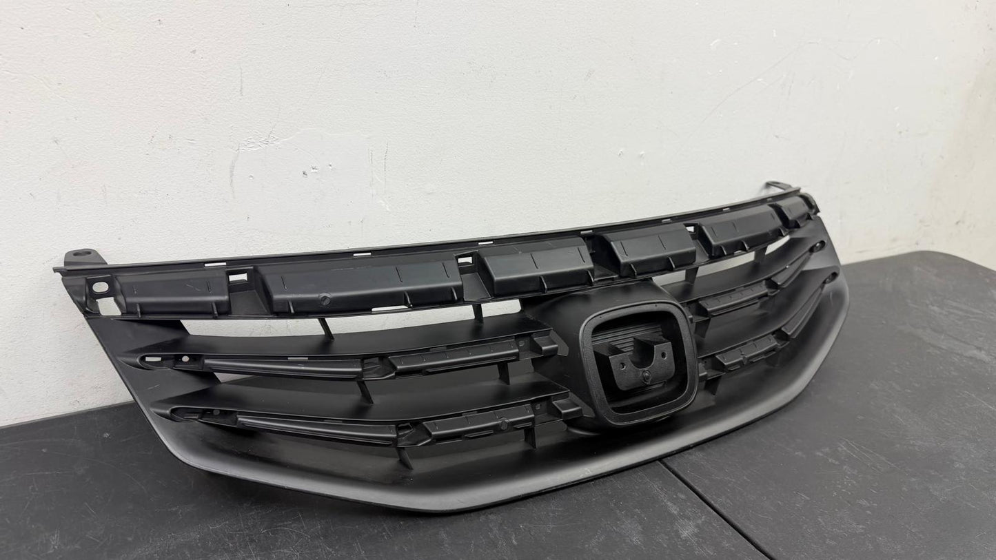 HONDA ACCORD 2011-2012 Grille assy Sedan