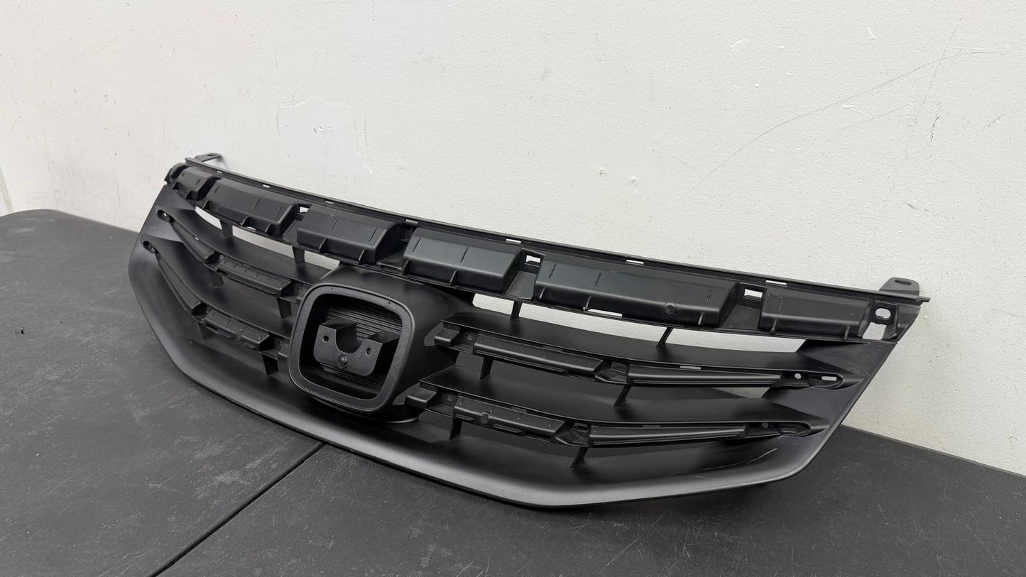 HONDA ACCORD 2011-2012 Grille assy Sedan