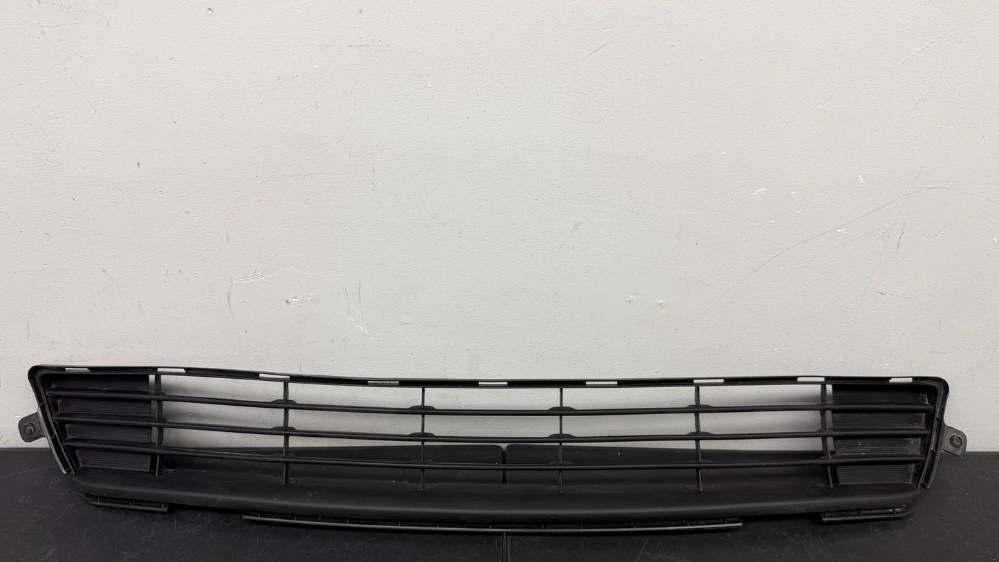 TOYOTA COROLLA 2011-2013 Front bumper grille