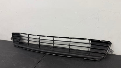 TOYOTA COROLLA 2011-2013 Front bumper grille