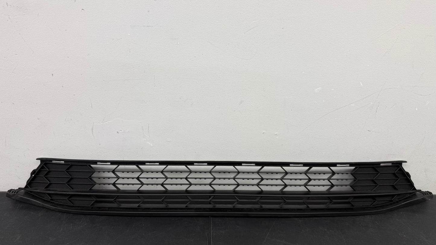 HONDA ODYSSEY 2011-2013 Front bumper grille
