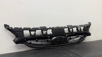 HYUNDAI ACCENT 2012-2013 Grille assy H/B
