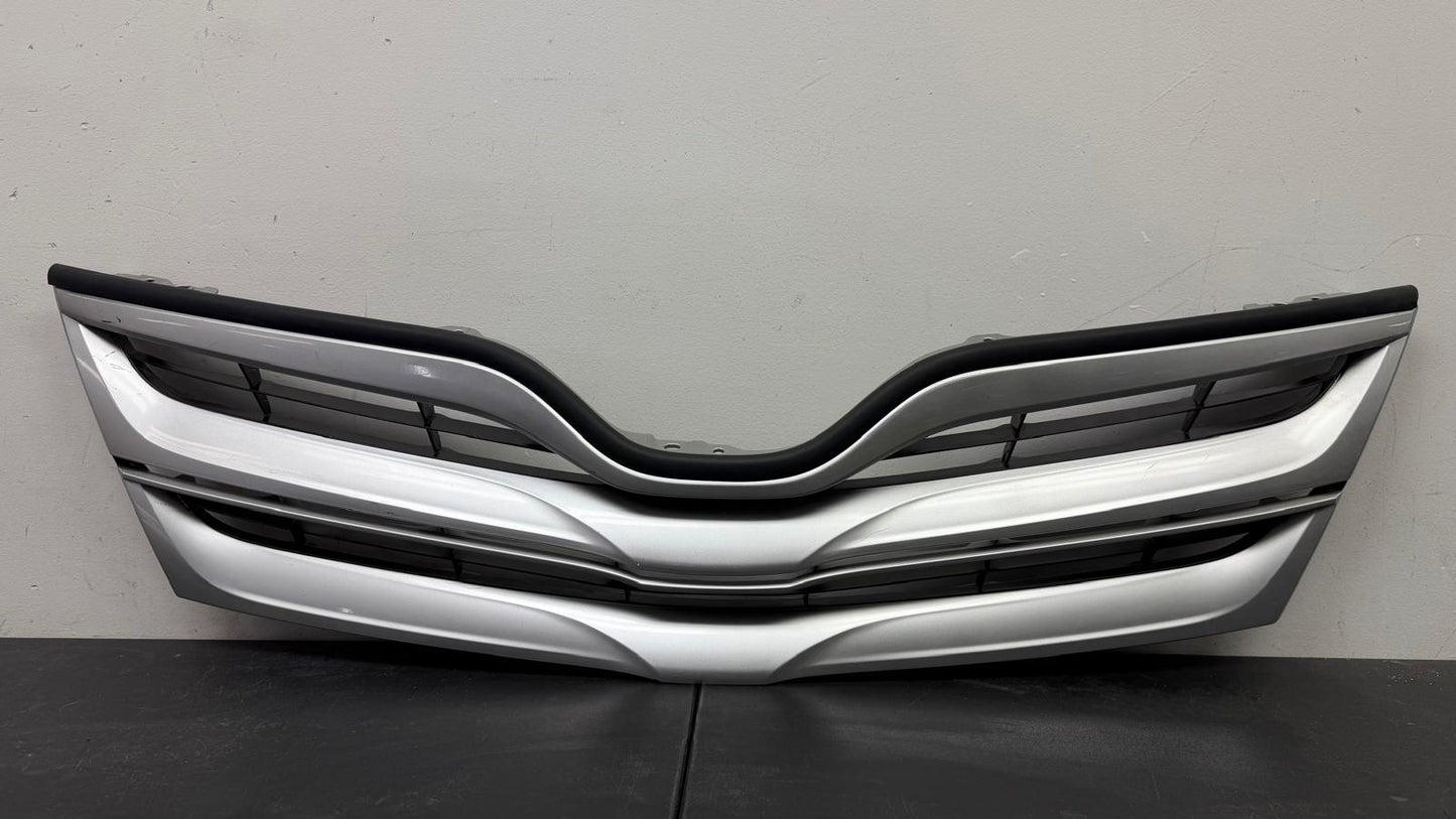 TOYOTA VENZA 2013-2016 Grille assy