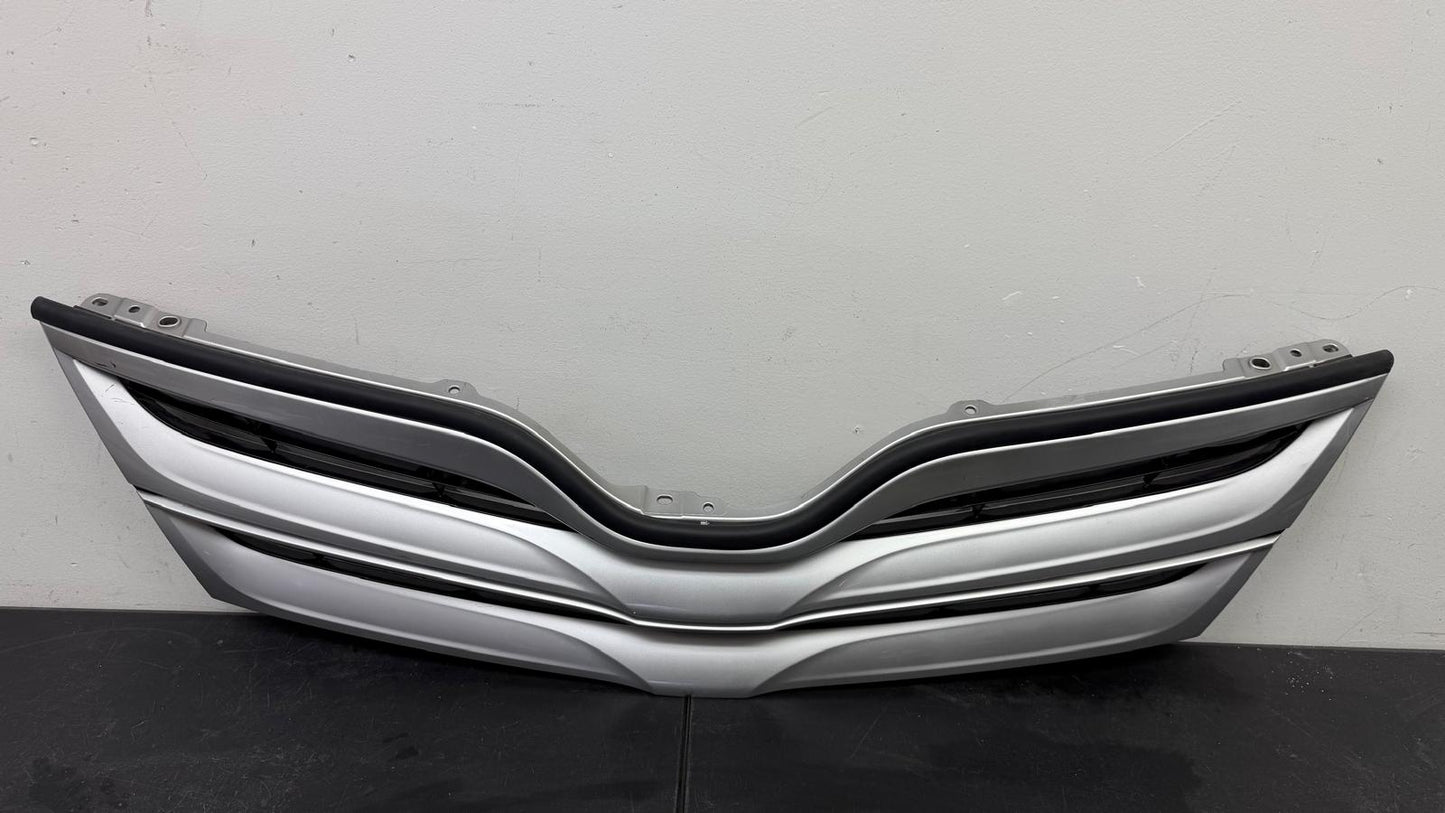 TOYOTA VENZA 2013-2016 Grille assy