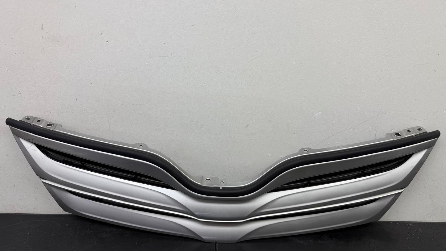 TOYOTA VENZA 2013-2016 Grille assy