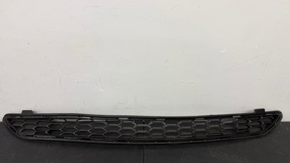 TOYOTA RAV4 2016-2018 Front bumper grille SE; w/o Front View Camera