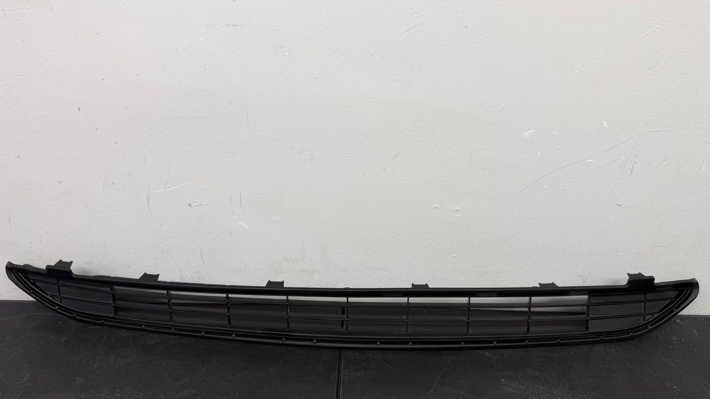 TOYOTA RAV4 2016-2018 Front bumper grille LE|XLE|LIMITED|PLATINUM; w/o Front View Camera