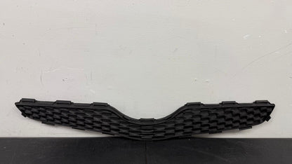 TOYOTA YARIS 2009-2011 Grille assy H/B; Upper