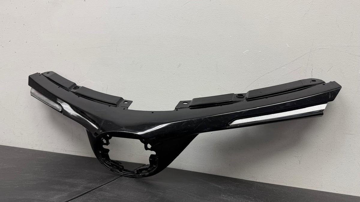 TOYOTA RAV4 2016 2018 Grille assy LE|XLE|LIMITED