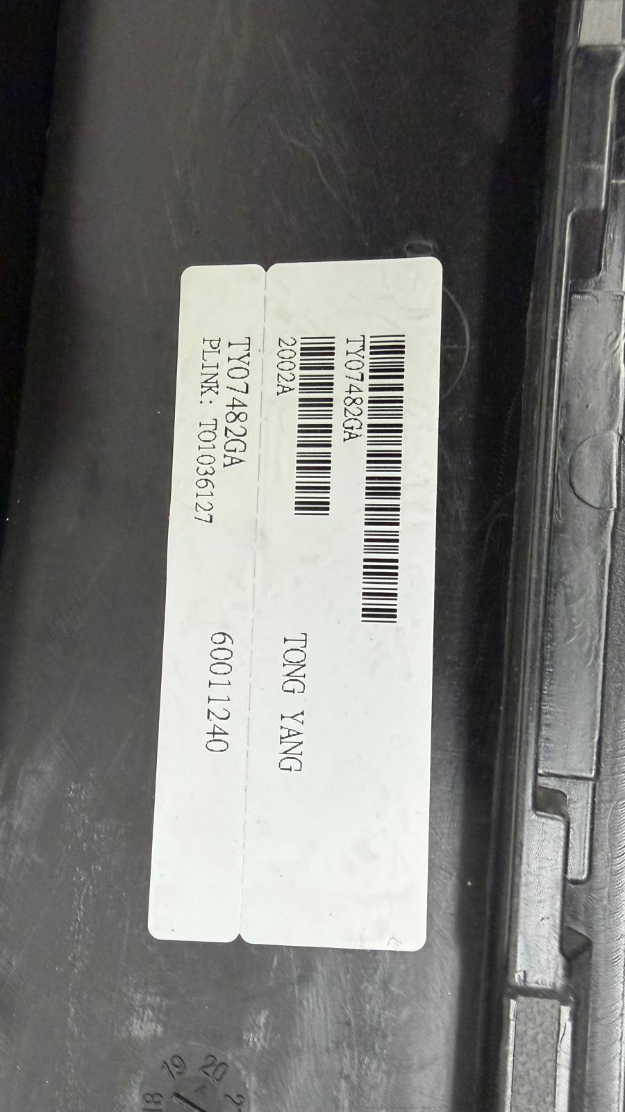 TOYOTA YARIS 2012-2014 Front bumper grille CE|L|LE; H/B