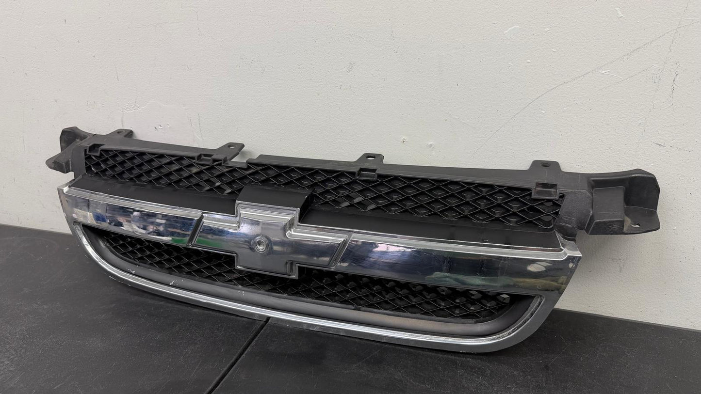 CHEVROLET AVEO 2007-2011 Grille assy Sedan