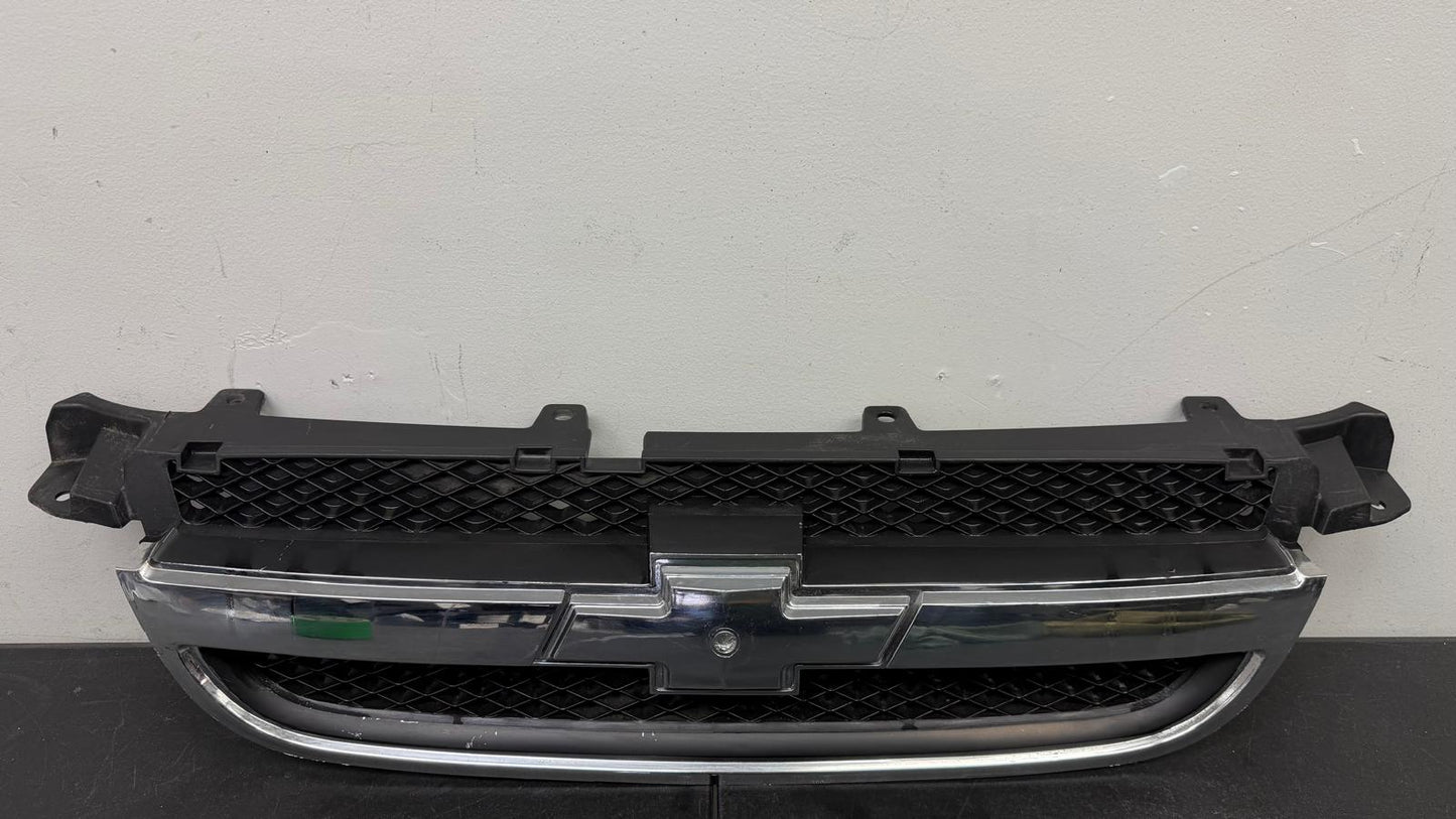 CHEVROLET AVEO 2007-2011 Grille assy Sedan