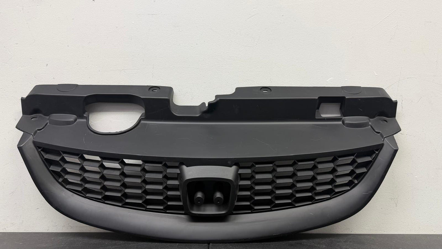 FRONT GRILLE HONDA CIVIC COUPE  2004-2005