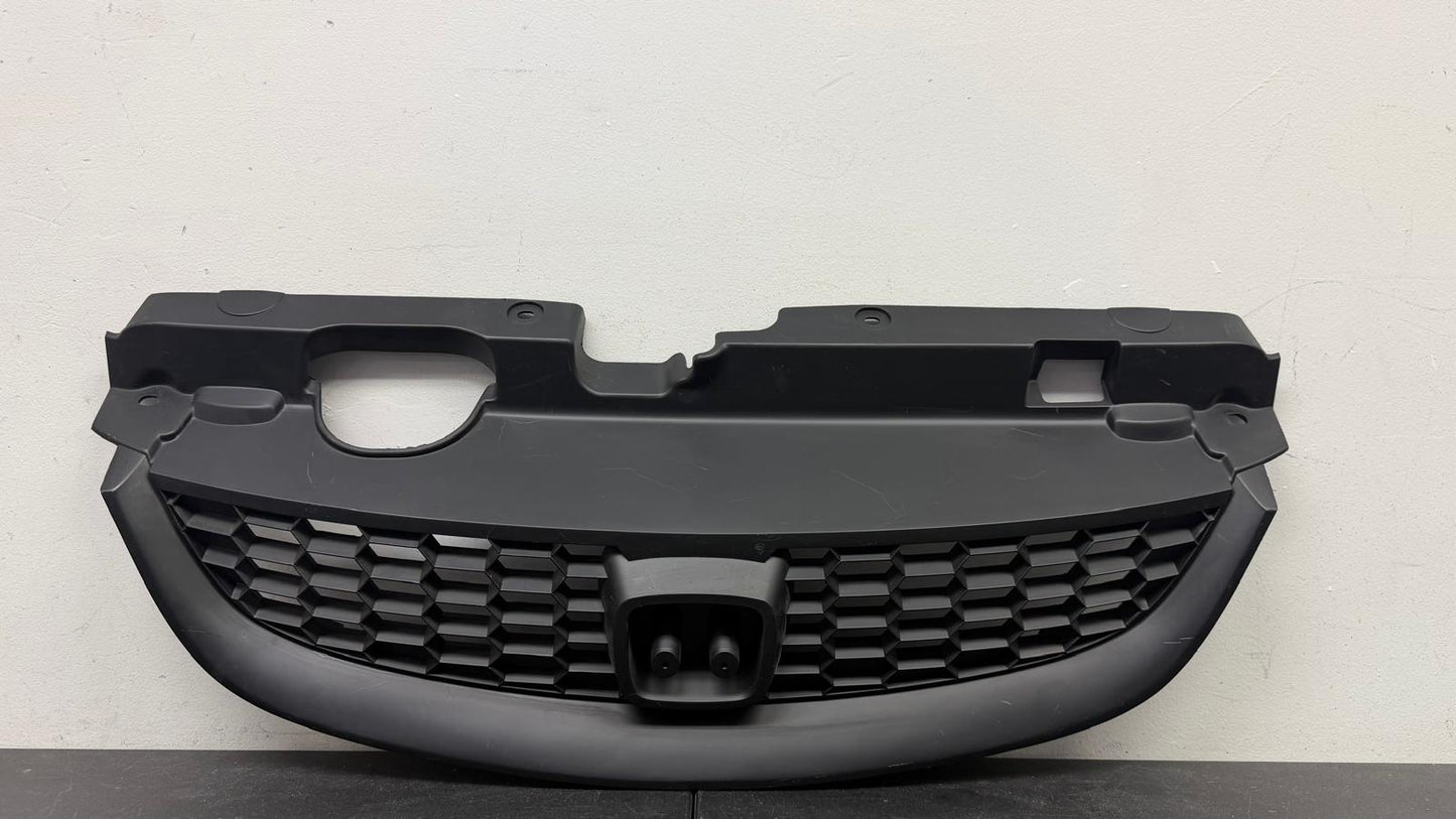 FRONT GRILLE HONDA CIVIC COUPE  2004-2005
