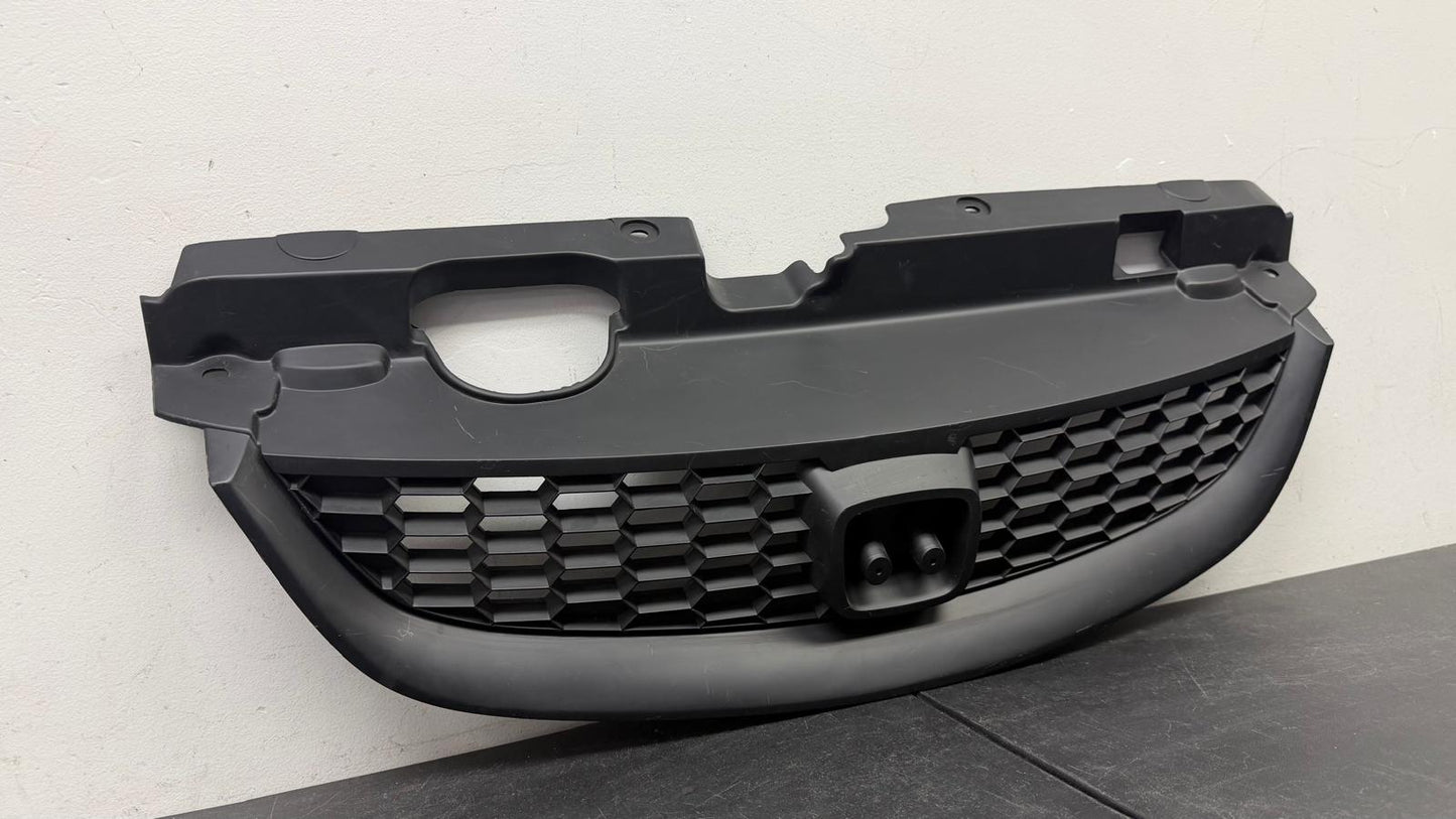 FRONT GRILLE HONDA CIVIC COUPE  2004-2005