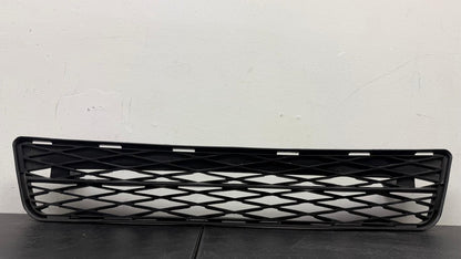 TOYOTA MATRIX 2009-2014 Front bumper grille