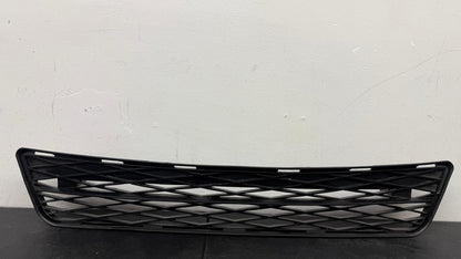 TOYOTA MATRIX 2009-2014 Front bumper grille