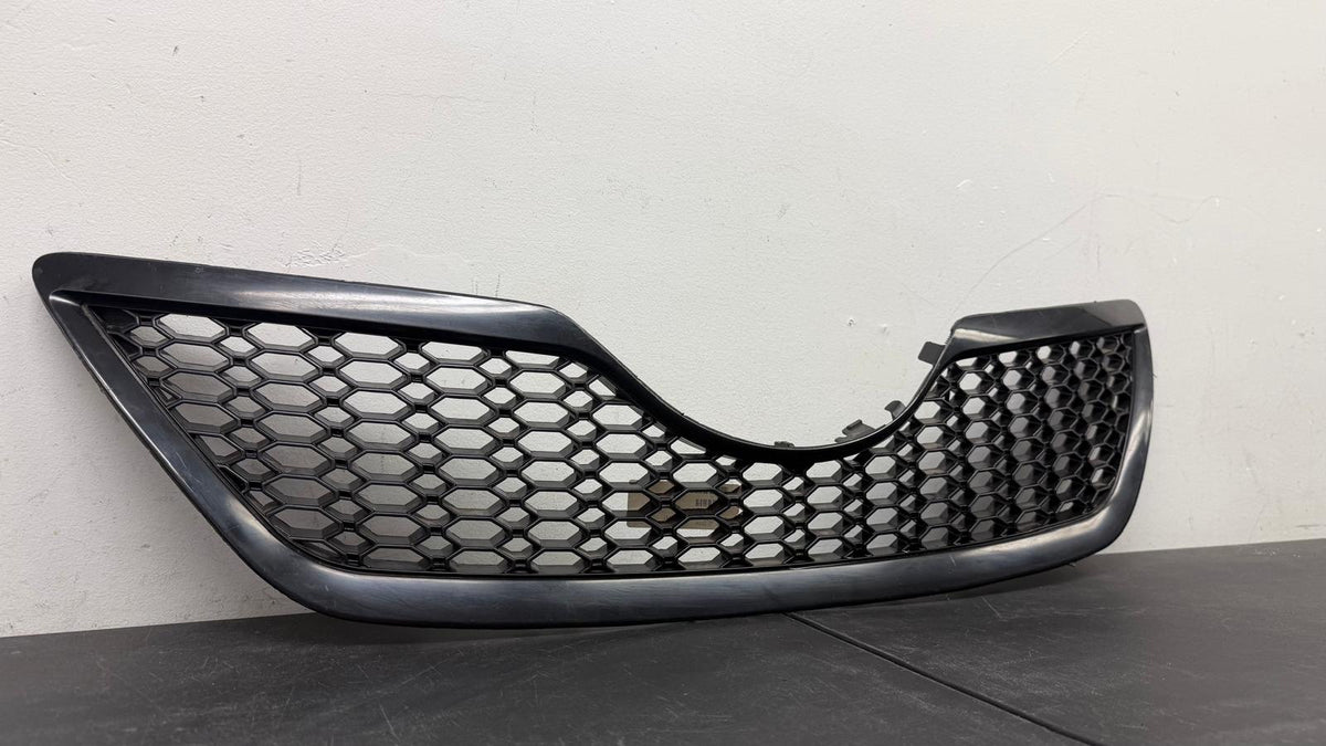 TOYOTA CAMRY 2007-2009 Grille assy SE; black