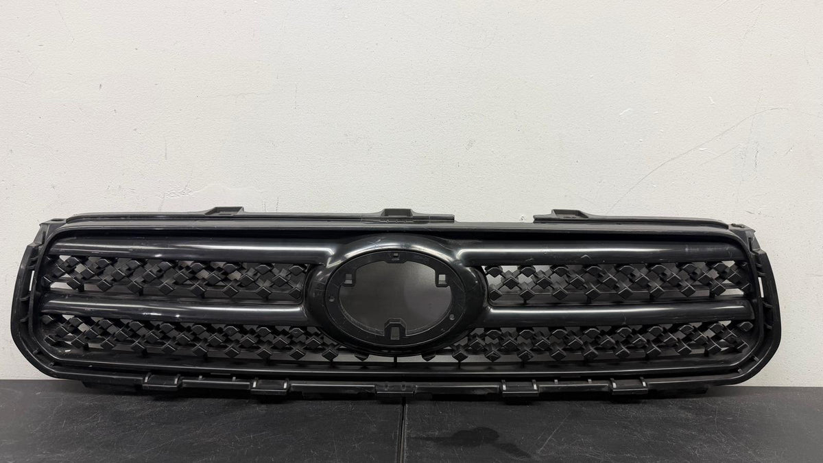 TOYOTA RAV4 2006-2008 Grille assy w/base/sport model; w/2.4L engine
