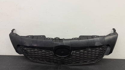 TOYOTA COROLLA 2009-2010 Grille assy USA Built [ little scratch ]