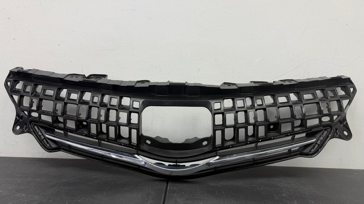 TOYOTA PRIUS V 2012-2014 Grille assy
