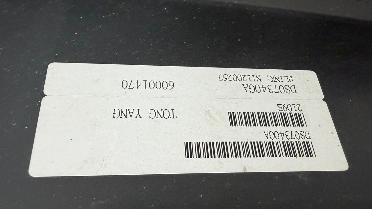 NISSAN VERSA NOTE 2014-2016 Grille assy S|S PLUS|SL|SV
