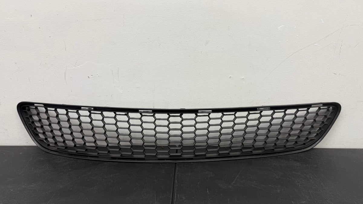 CHEVROLET CRUZE 2011-2015 Front bumper grille 1.4L; LT|LTZ; w/RS Pkg; Grille Air Intake Cover