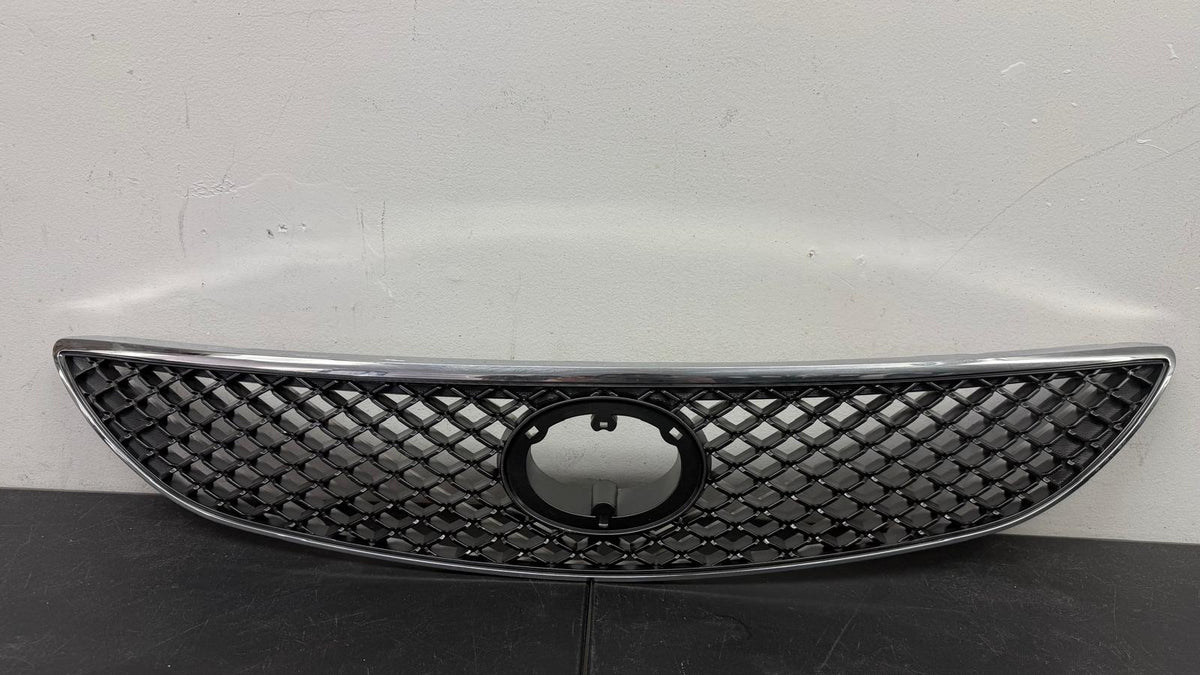TOYOTA CAMRY 2005-2006 Grille assy SE; usa built
