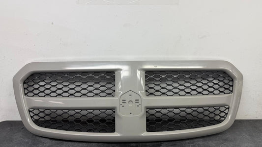 DODGE RAM 1500/1500 CLASSIC 2013-2023 Grille assy Chrome/Black; PTM
