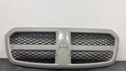 DODGE RAM 1500/1500 CLASSIC 2013-2023 Grille assy Chrome/Black; PTM