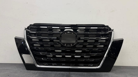 NISSAN KICKS/KICKS PLAY 2021-2025 Grille assy S|SV