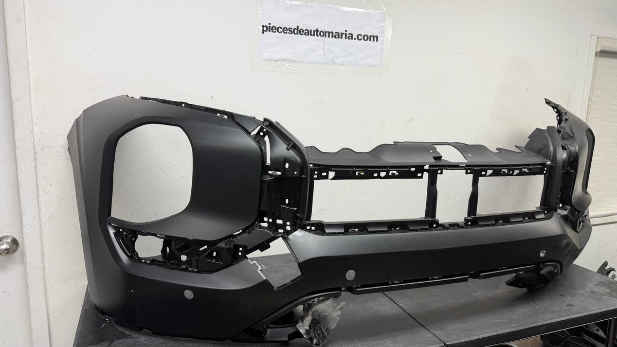 MITSUBISHI OUTLANDER 2022-2025 Front bumper cover FWD; w/o Headlamp Washers; w/Parking Sensors; prime