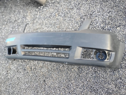 DODGE CARAVAN 2009 FRONT BUMPER OCCASION!