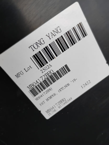 MITSUBISHI OUTLANDER 2019 FRONT BUMPER