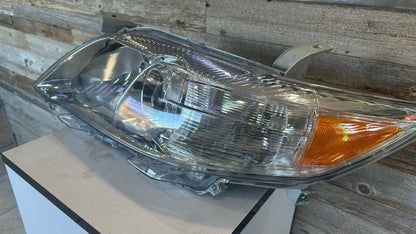 TOYOTA CAMRY 2010-2011 DRIVER HEADLAMP ASSY COMPOSITE; BASE|LE|XLE; USA BUILT