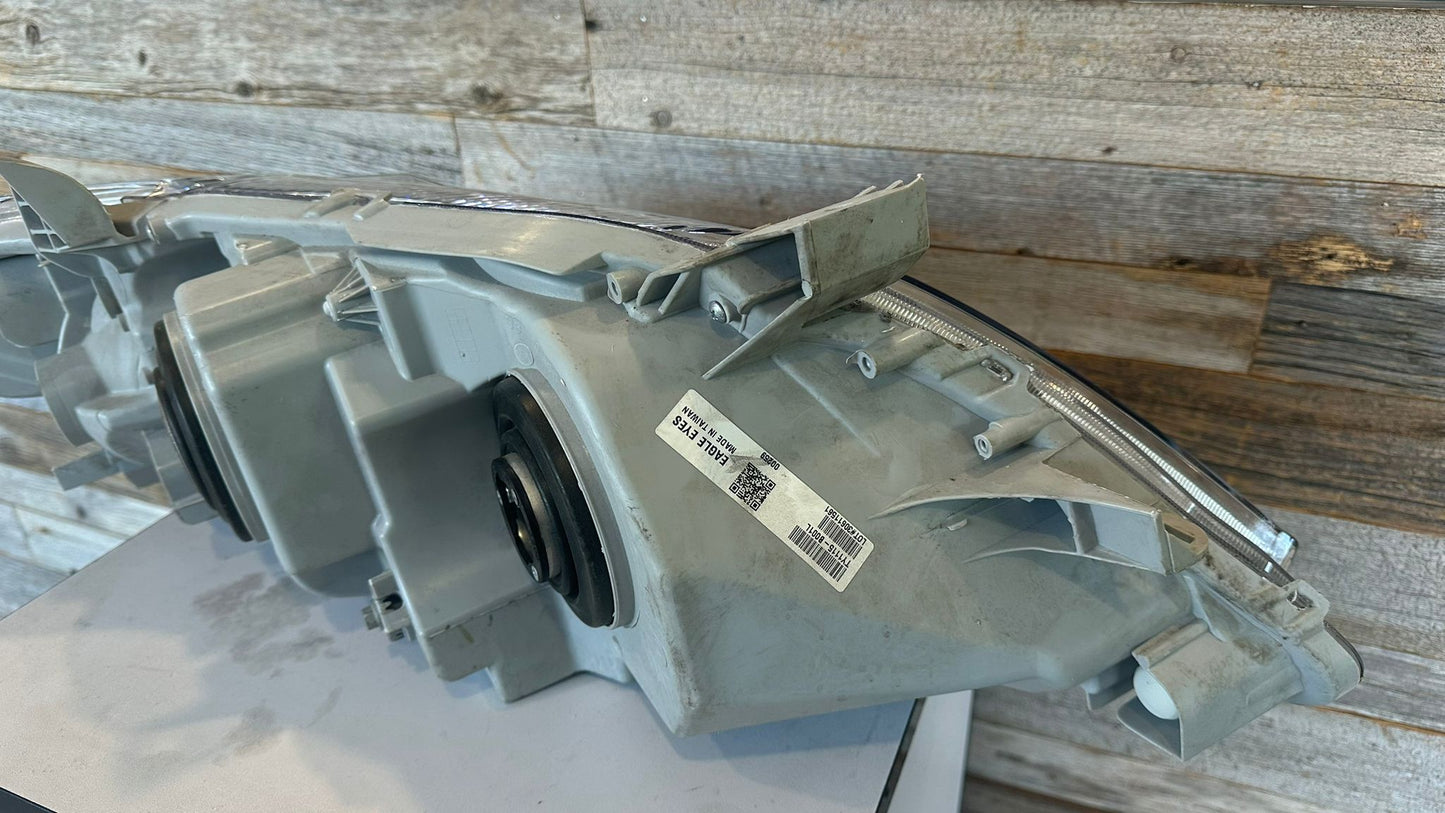 TOYOTA CAMRY 2010-2011 DRIVER HEADLAMP ASSY COMPOSITE; BASE|LE|XLE; USA BUILT