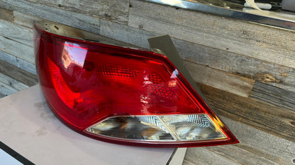 Hyundai Accent Sedan Outer Taillamp Assembly 2015- 2017 Driver Side