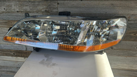 Honda Accord  1998-2002 HEADLAMP DRIVER ASSEMBLY COMPOSITE TAIWAN